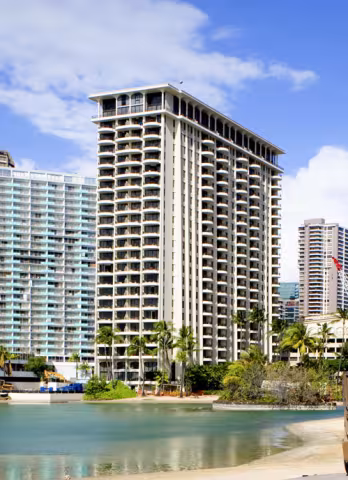 Hilton Lagoon Tower