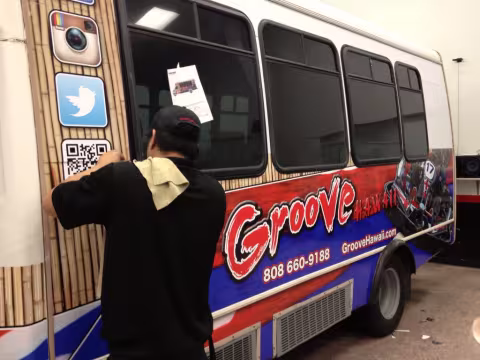 Installing a full vinyl wrap