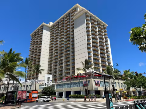 Twin Fin Waikiki (firmly Aston Waikiki)