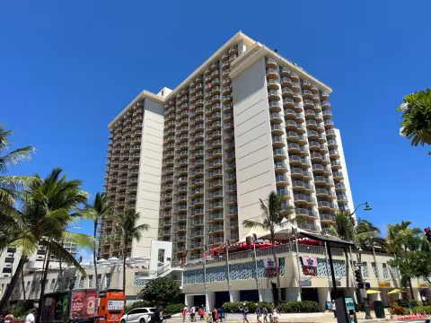 Twin Fin Waikiki